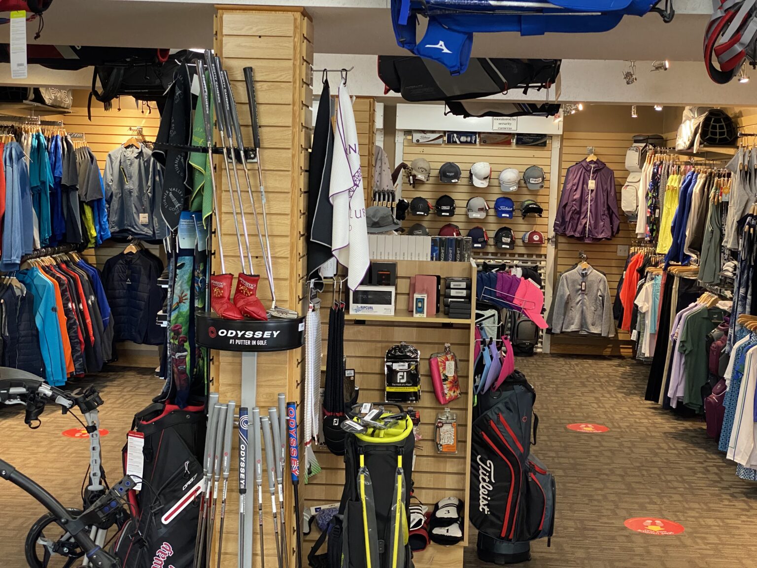 Golf Clothing and Shoes Fantastic Selection Affordable Prices